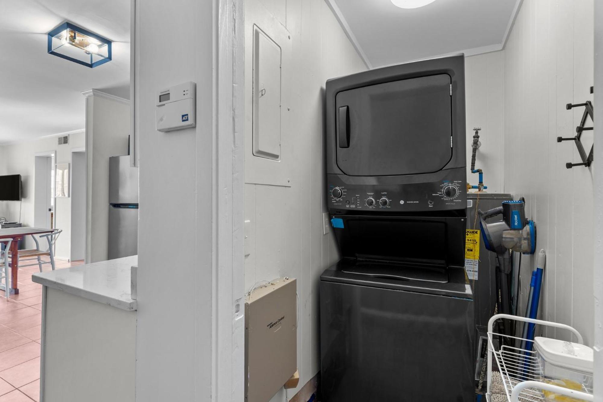 Hang Ten Hideaway, Pool, Condo, Parking - 6 Person Max Occupancy カロライナビーチ エクステリア 写真