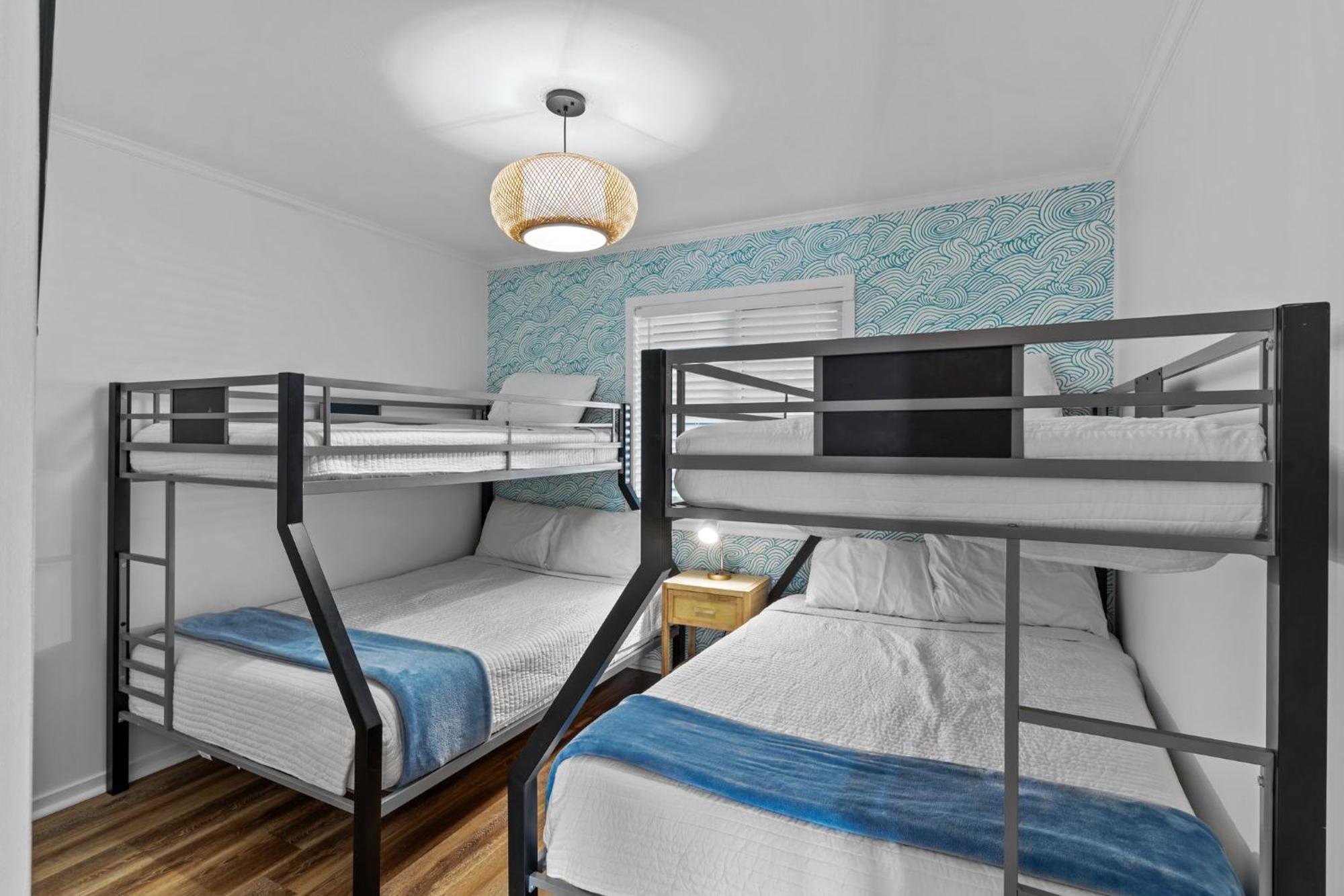 Hang Ten Hideaway, Pool, Condo, Parking - 6 Person Max Occupancy カロライナビーチ エクステリア 写真