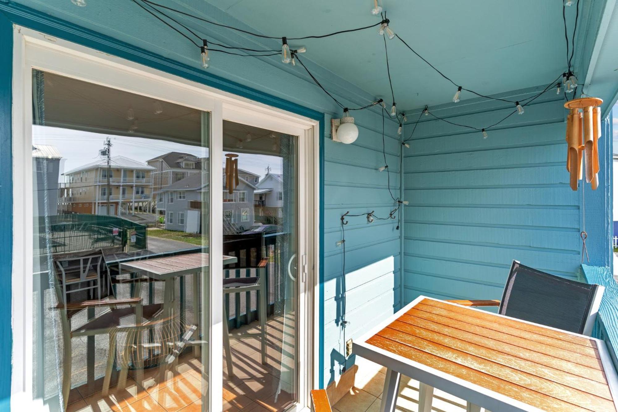 Hang Ten Hideaway, Pool, Condo, Parking - 6 Person Max Occupancy カロライナビーチ エクステリア 写真